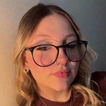 Babá em Sao Jose do Rio Preto: Ana beatriz