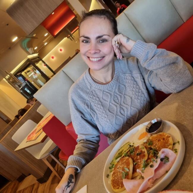 Babysitter in Madrid: Lizeth