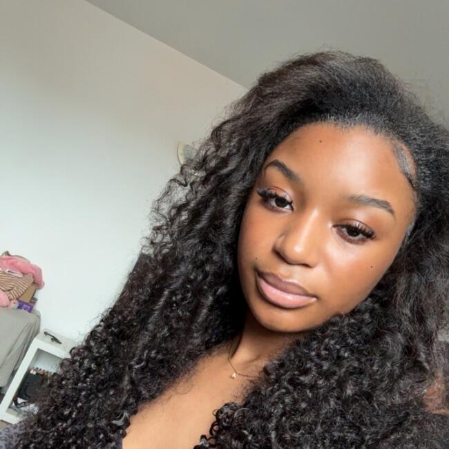 Babysitter in Namen: Rayana-Belle