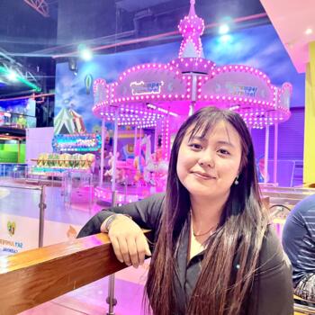 बंगलौर में बेबीसिटर: Srijana