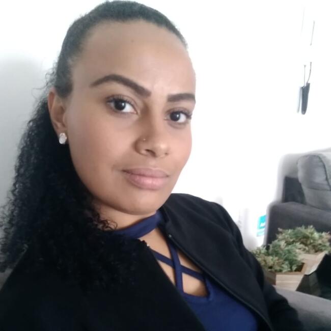 Babá em Itu: Ana Carolina de Aguiar