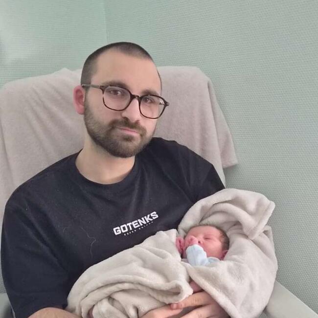 Babysitting job in Fleury-les-Aubrais: Alexis