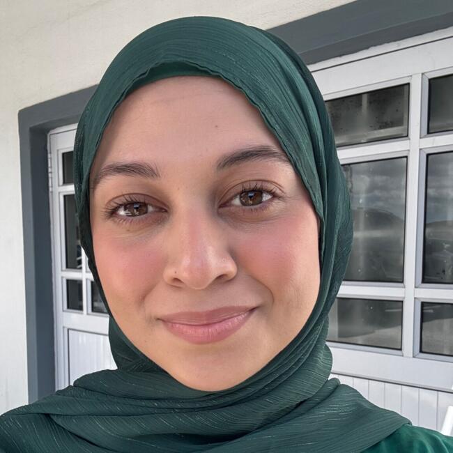 Babysitter in Cape Town: Thanaa