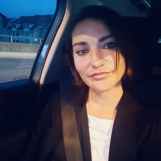 Delo varuške v Žiri: Ines