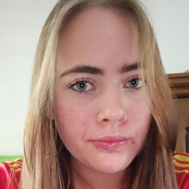 Babysitter in Hoevenen: Chiara