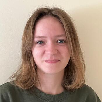 Babysitter in Suresnes: Pauline