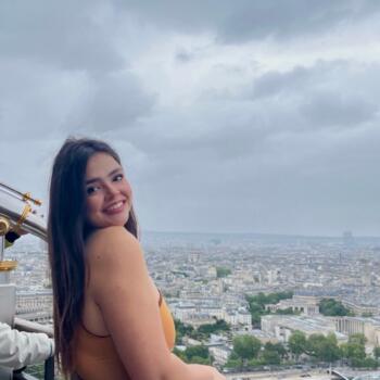 Babysitter in Villeurbanne: Maria