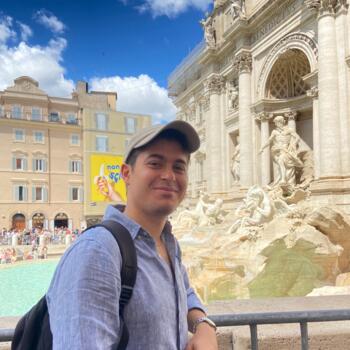 Babysitter a Monteriggioni: Tofig