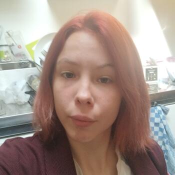 Nanny in Harfleur: Sarah