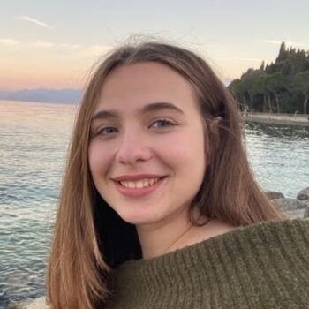 Babysitter στην περιοχή Θεσσαλονίκη: Έλενα