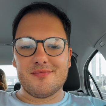Babysitter em Loures: João