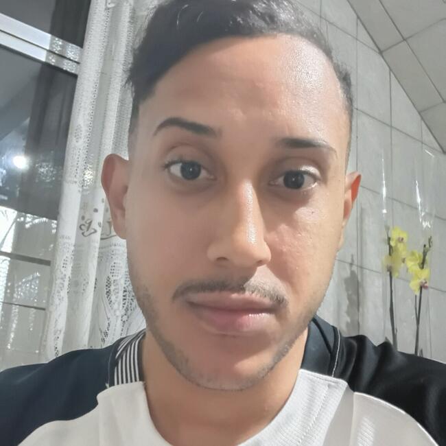 Babysitting job in São Paulo: Fausto