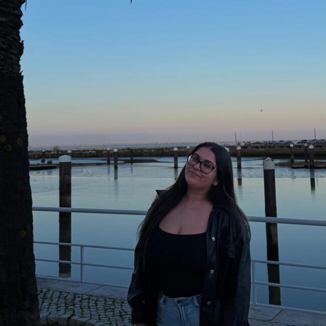 Babysitter em Algueirão: Inês