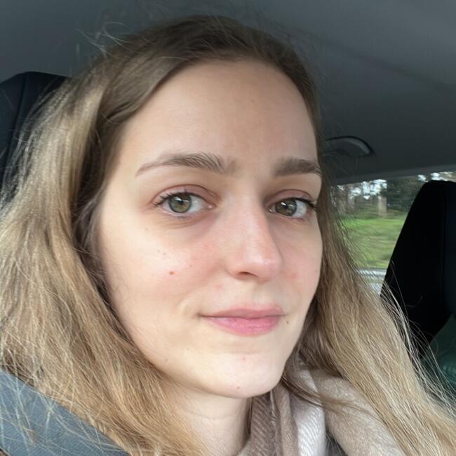 Trabalho de babysitting em Santa Maria da Feira: Teresa