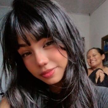 Babá em Manaus: Rafaela