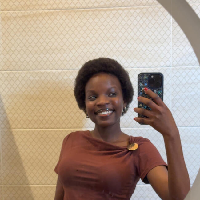 Babysitter in Egham: Daniella