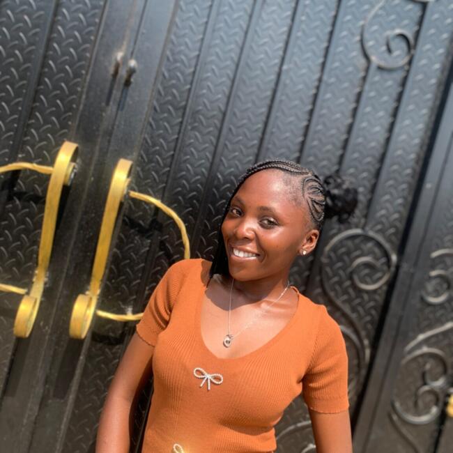 Babysitter in Lagos: Mirabel