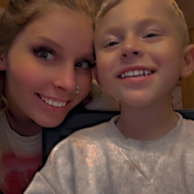 Babysitter in Barneston: Taylor