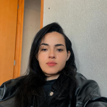 Emprego de babá em Brasília: emprego de babá Amanda