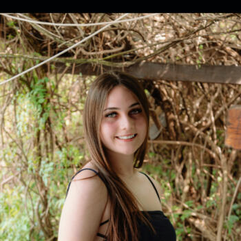 Babysitter Cascavel: Fernanda Gabriela