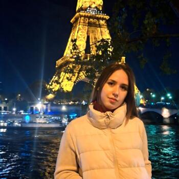 Babysitter in Antwerp: Katerina