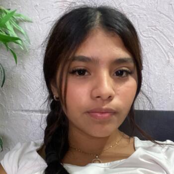Babysitter in Coatzacoalcos: Alexandra