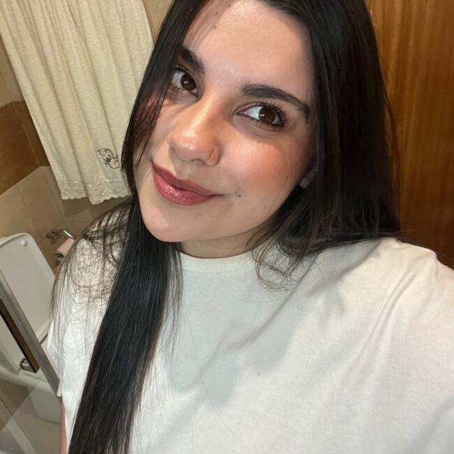 Babysitter in Guardizela: Francisca