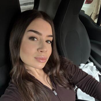 Babysitter στην περιοχή Αιγάλεω: Ελένη