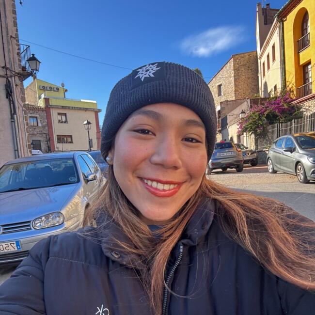 Nanny in Figueres: Ariana