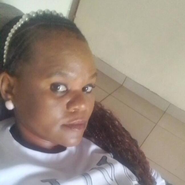 Babysitter in Newcastle: Nonjabulo