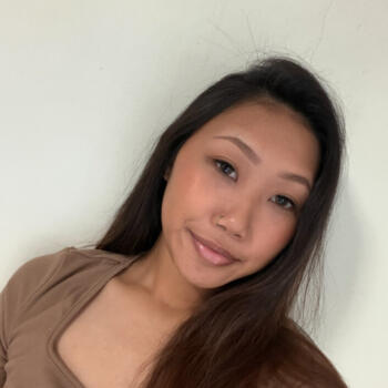 Babysitter in Singapore Island: Khye