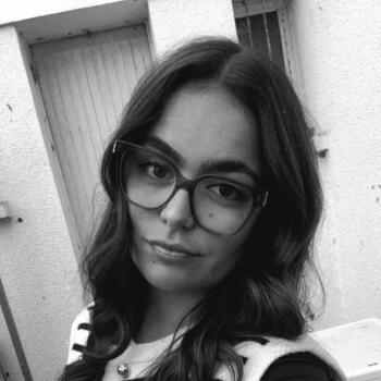 Baby-sitter Saint-Just-Luzac: Cécilia