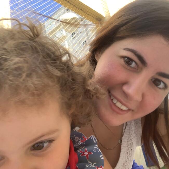Babysitter in Lisbon: Sofia