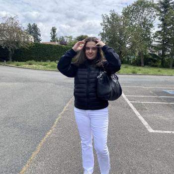 Baby-sitter in Sèvres: Elma