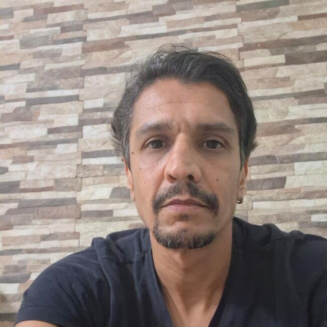 Emprego de babá em Mauá: Anselmo