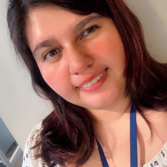 Babysitter in Floridablanca: Alexandra