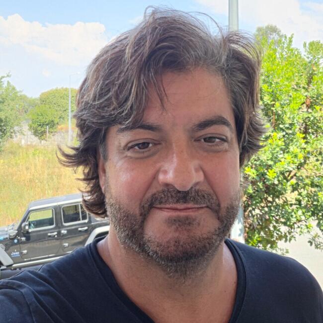 Trabalho de babysitting em Sequeira (Distrito de Braga): Nuno