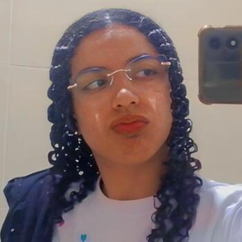 Babysitter Betim: Andressa