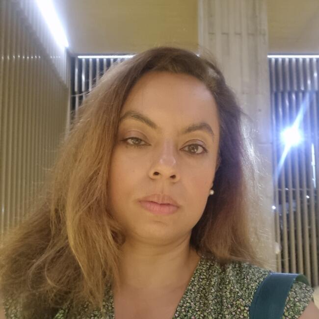Babysitter in Lisbon: Juliana