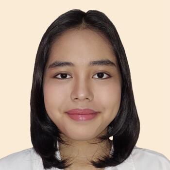 Babysitter in Bekasi: Lina