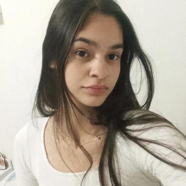 Babysitter in Artur Nogueira: Jenifer