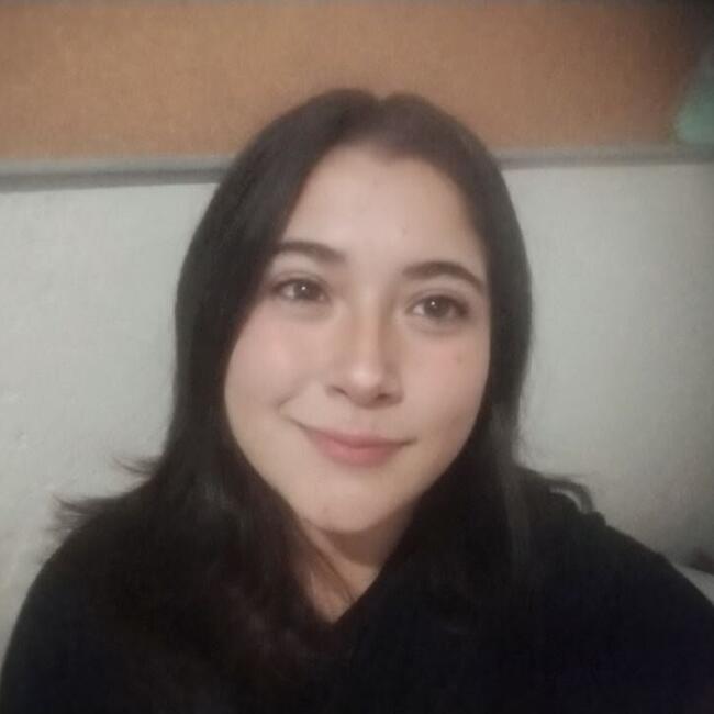 Babysitter in Moreno: Carolina