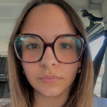 Babysitter in Saint-Loup (Normandie): Jade
