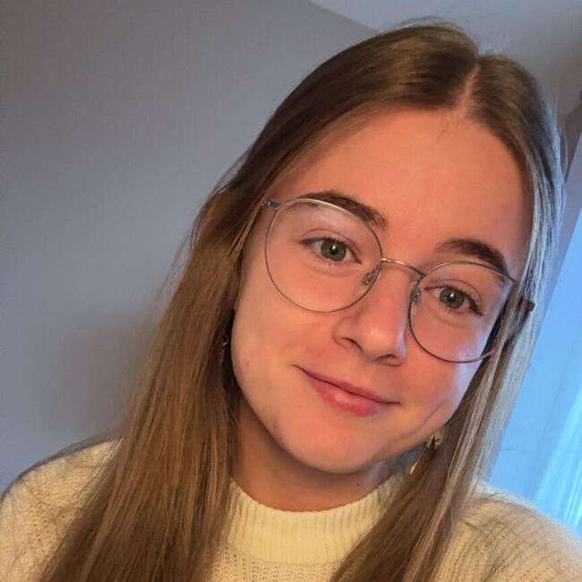 Babysitter in Nuits-Saint-Georges: Anaëlle