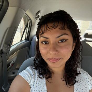 Babysitter in South Gate: Elaine