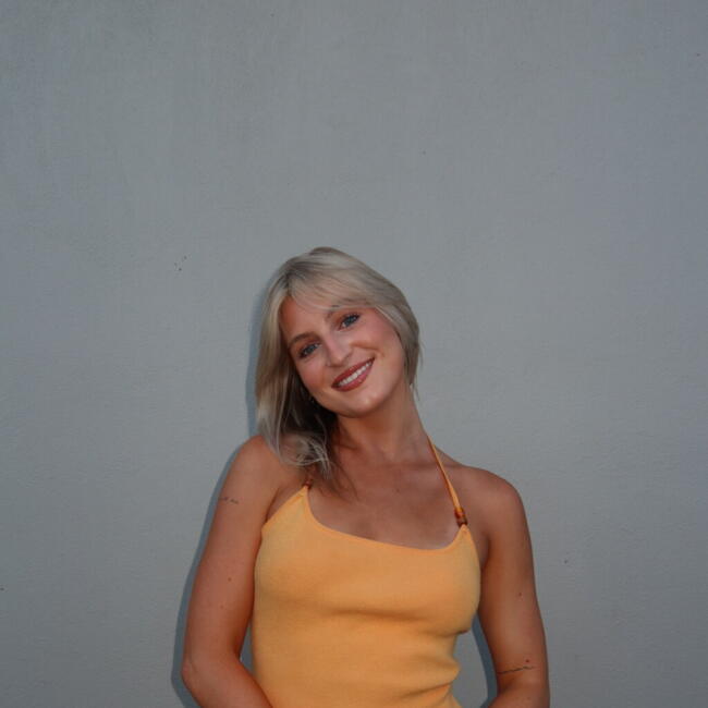 Babysitter in Townsville: Emily