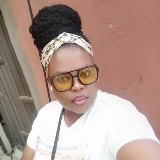 Babysitter in Boksburg: Nompumelelo