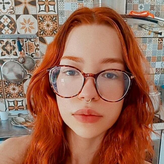 Babysitter in Brasília: Maria