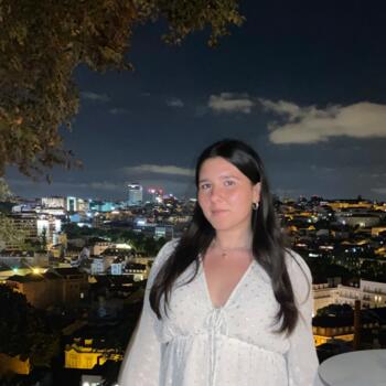 Babysitter in Sacavém: Leonor