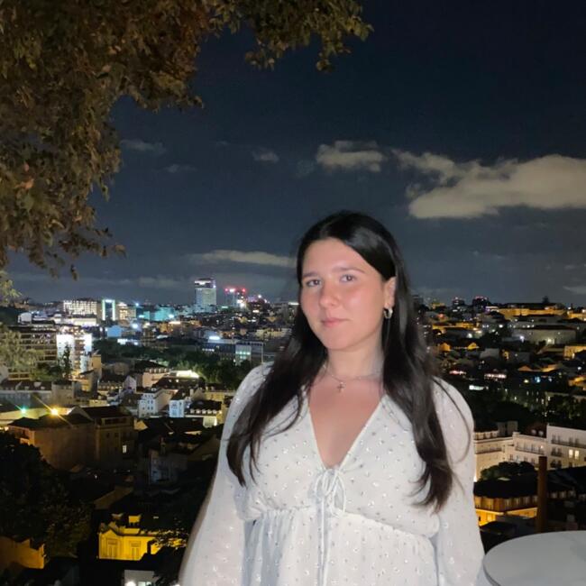 Babysitter in Sacavém: Leonor